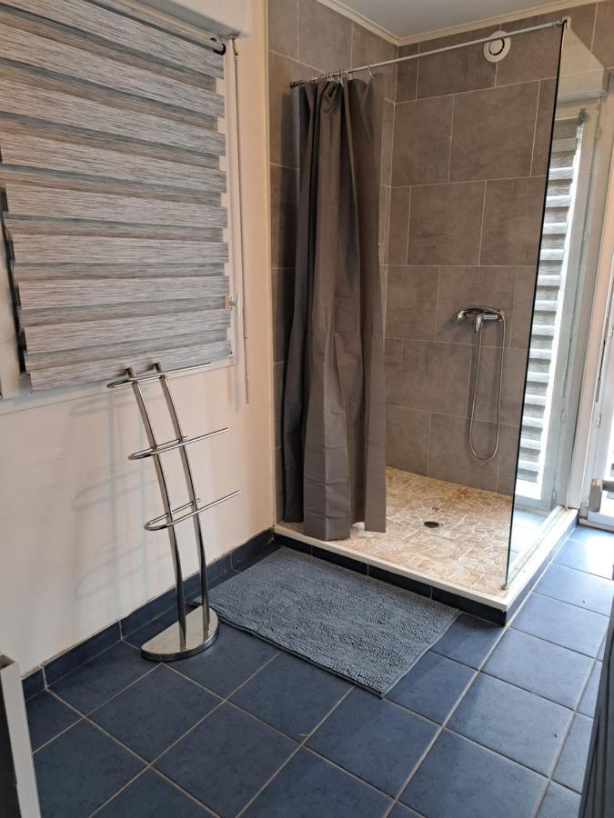 לנס La Maison D Isa מראה חיצוני תמונה